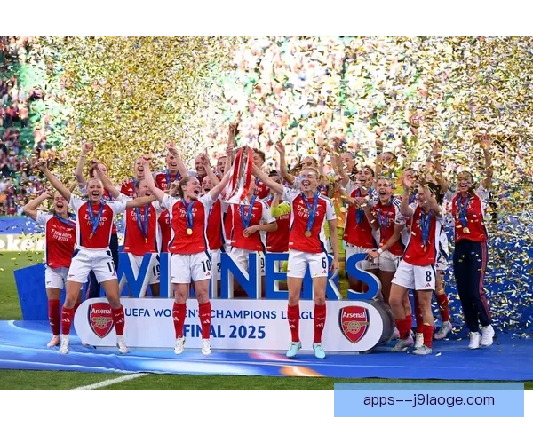 2025年欧冠商业收入预测及其对赛事格局的影响分析